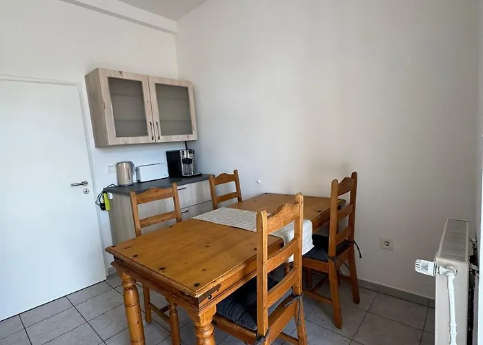 Seibel's - Big In - Family & Group